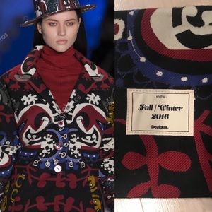 RARE Desigual NYFW pouch